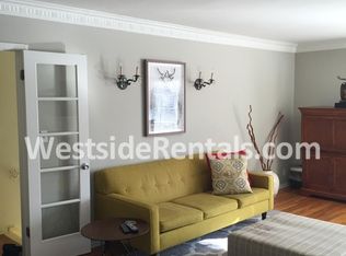 140 N Hamilton Dr APT 2, Beverly Hills, CA 90211