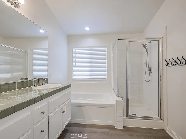 321 Riley Ct — Photo 55