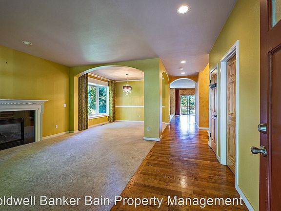 3rd image of 2501 8th St NW