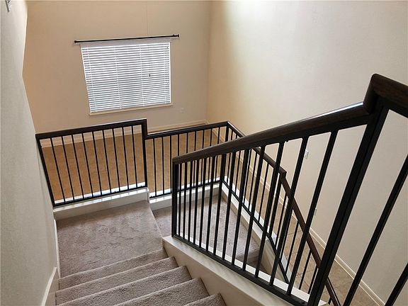 5th image of 1620 Bryant Dr Unit 3002