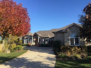 29W571 Saint Thomas Way, West Chicago, IL 60185