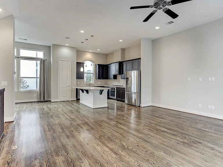 4221 Feagan St — Photo 13