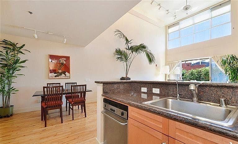 1st image of 128 Morris St APT 4