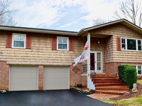 2nd image of 8603 Cherry Valley Ln
