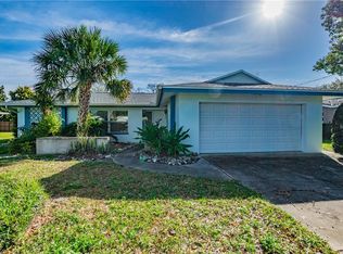 545 Palmer Rd, Belleair Bluffs, FL 33770