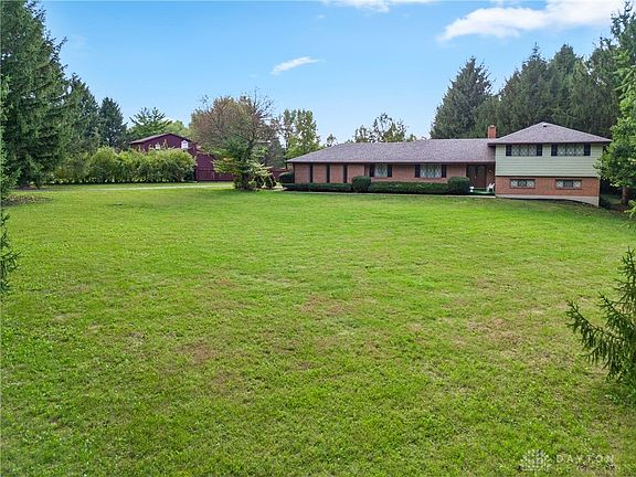 4th image of 1755 Kingsway Dr