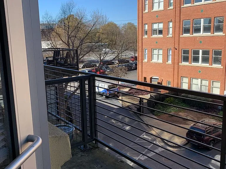 Ice House Lofts — Photo 39