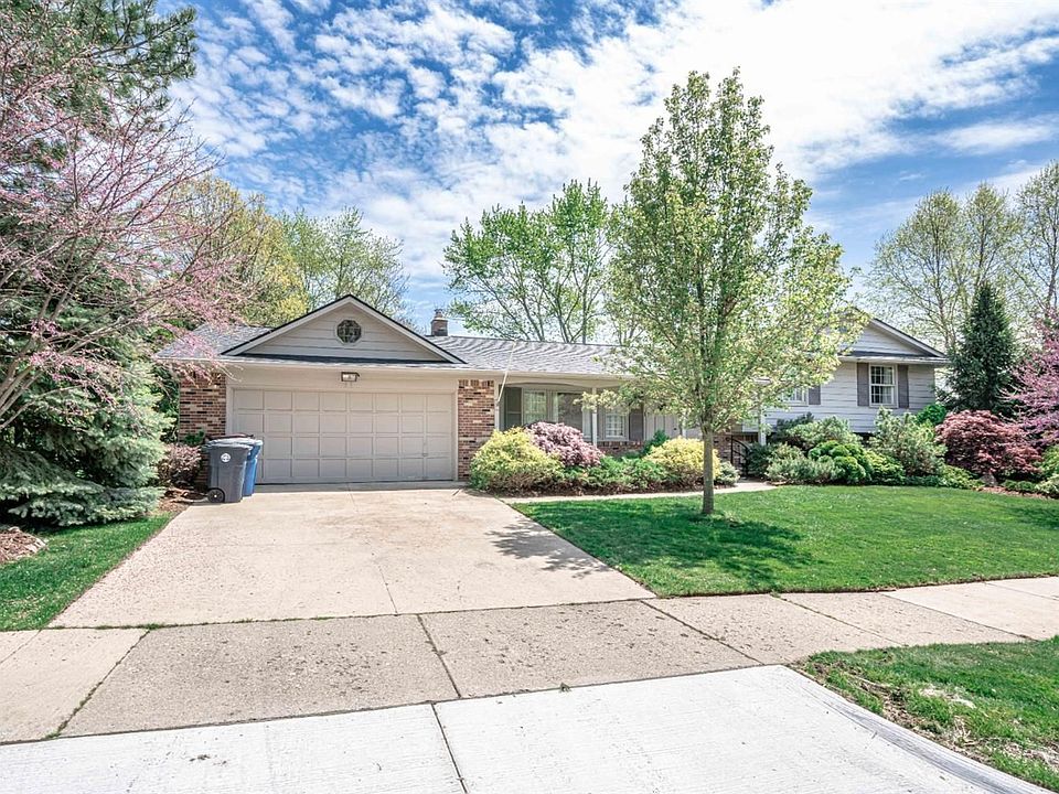 1st image of 2075 Mershon Dr