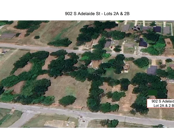 902 S Adelaide St, Terrell, TX 75160