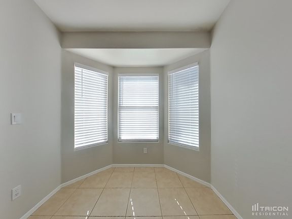 4th image of 14757 W Aster Dr