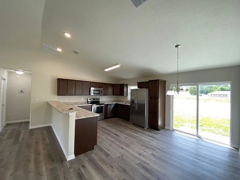 202 Locust Pass Ter — Photo 7