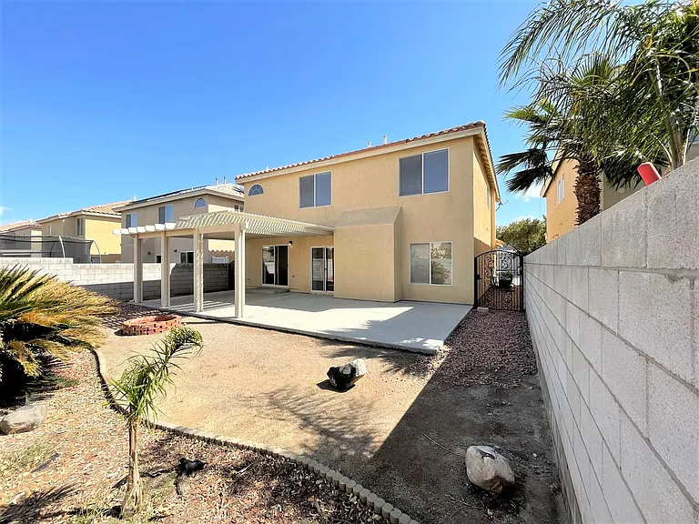 10595 Salmon Leap St — Photo 42