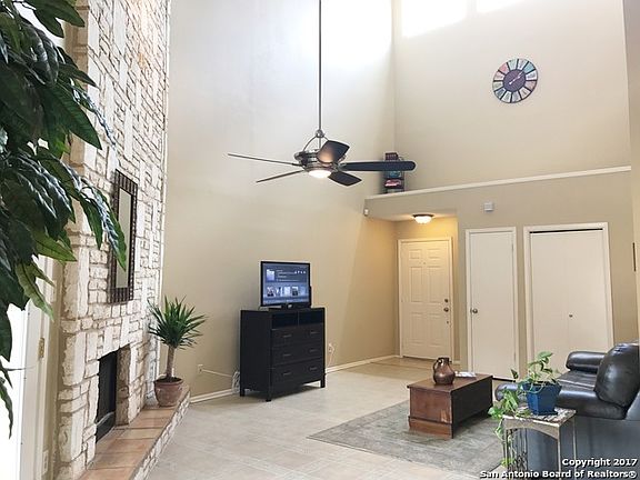 4th image of 8505 Echo Creek Ln
