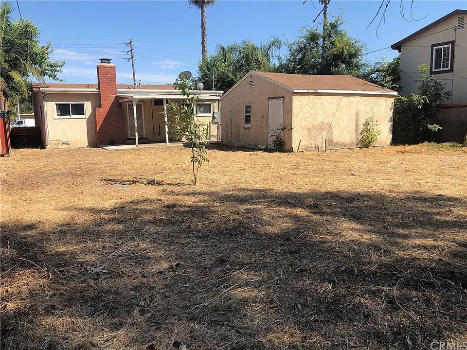 2nd image of 9121 Greenleaf Ave