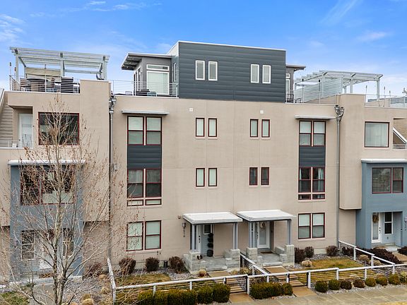 3rd image of 4506 W Daybreak Rim Way