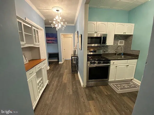1121 Arlington Blvd #118