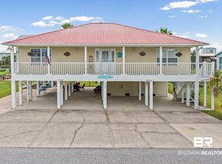 237 W 6th Ave, Gulf Shores, AL 36542