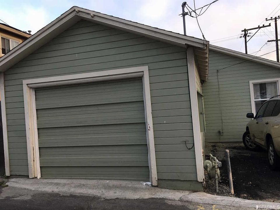 2nd image of 8 Magnolia Ave