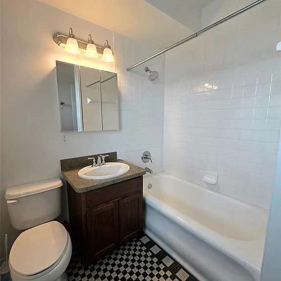 15 E Kirby St #829 — Photo 16