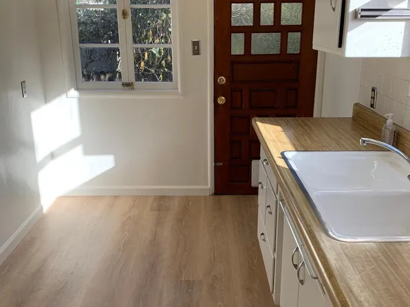 2731 Grant St #B, Berkeley, CA 94703