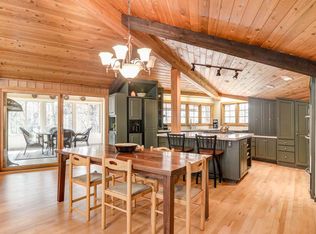 64 Glen Edge Rd, White Bear Lake, MN 55110