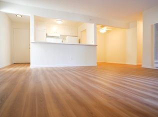 4208 Russell Ave APT 1, Los Angeles, CA 90027
