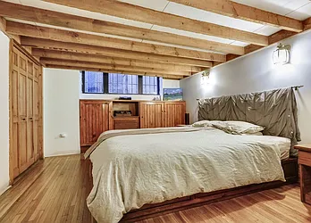 Sold by HomeDax Real Estate