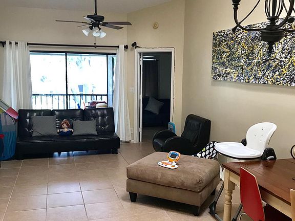 4th image of 508 Harbour Pointe Way
