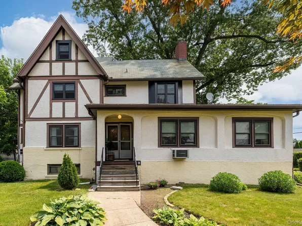 25 Midland Avenue, White Plains, NY 10606