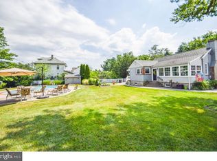 432 W Clements Bridge Rd, Runnemede, NJ 08078