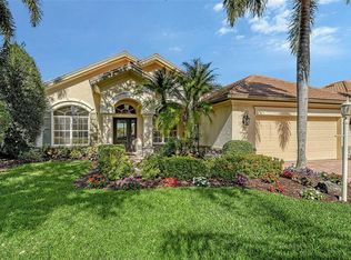 6619 Waters Edge Way, Lakewood Ranch, FL 34202