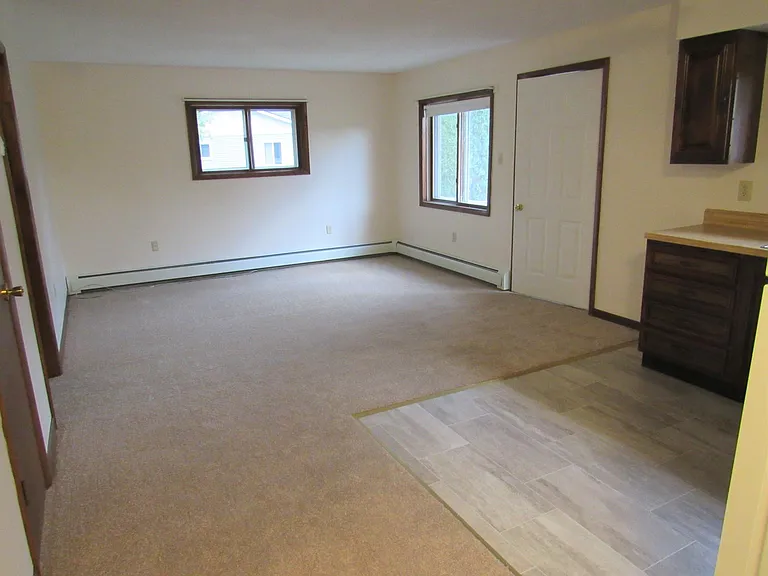 38 Hyde Park Dr #C — Photo 10