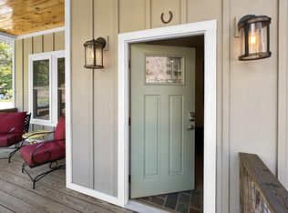 110 Church Ave, Bryson City, NC 28713