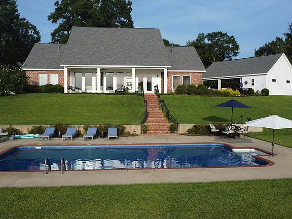 2nd image of 115 Suanna Ln