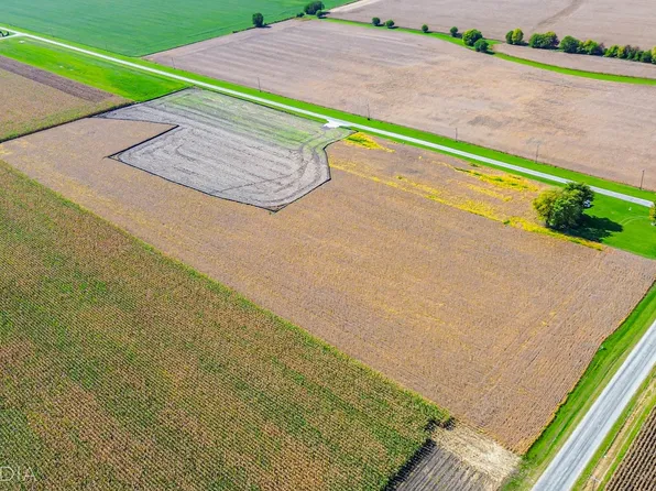 33563 S Martin Long Rd, Wilmington, IL 60481