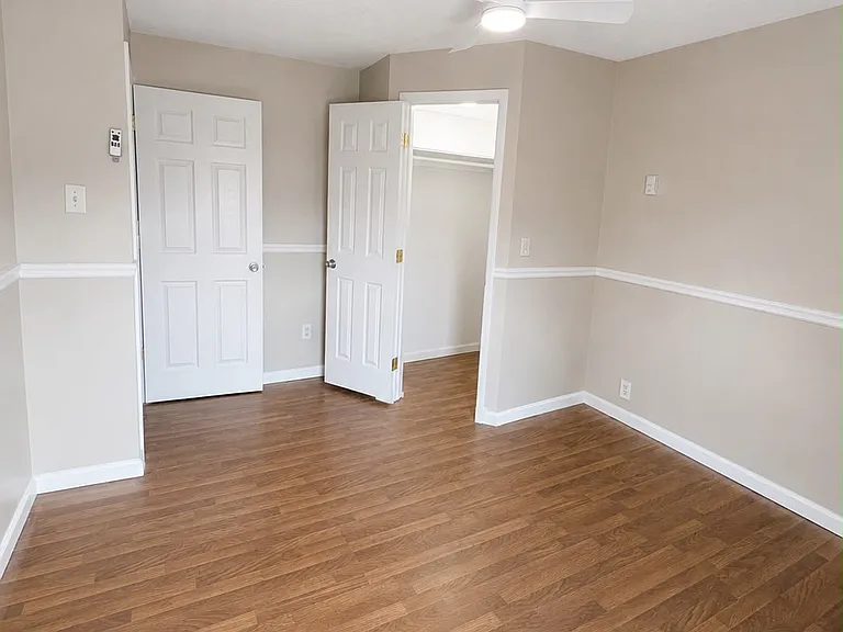 22 Leland Ave — Photo 15