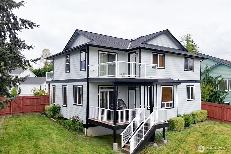 5th image of 2290 Seaside Drive