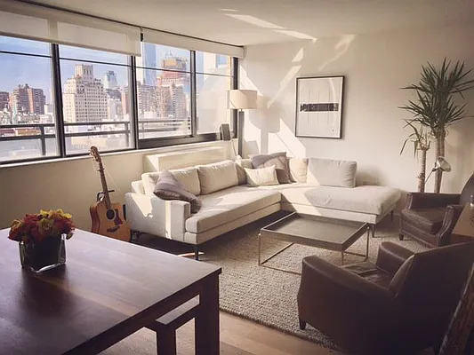 Rented by Owner | media 76