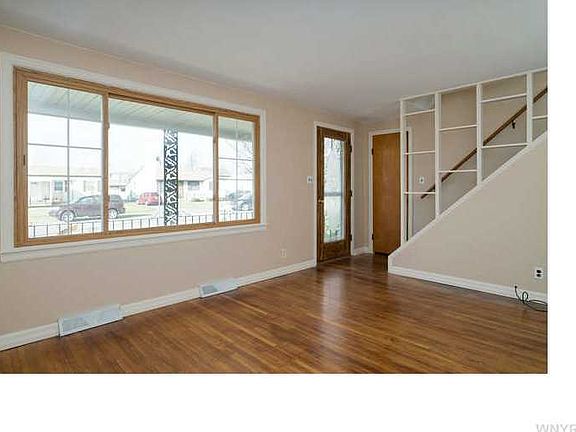 2nd image of 109 Milsom Ave