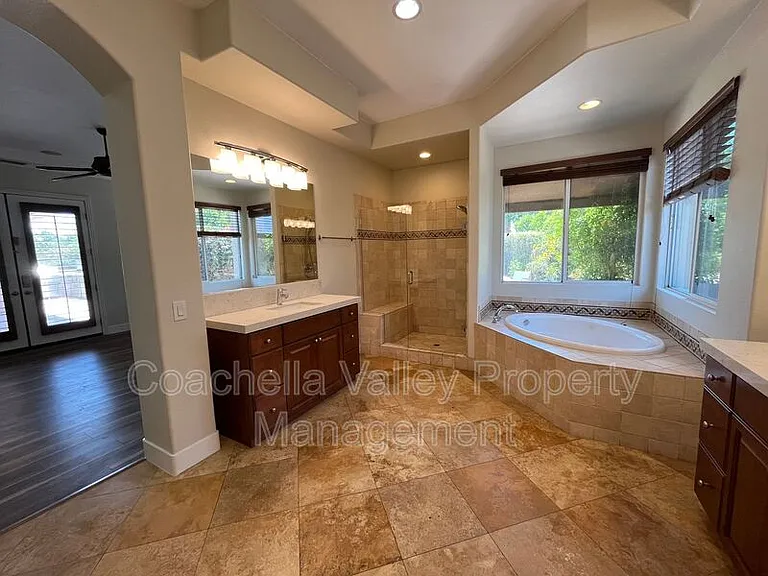 135 Tesori Dr — Photo 15