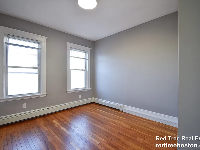 142 Sutherland Rd #U3 — Photo 12