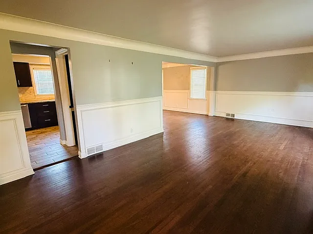 4021 Silsby Rd — Photo 4