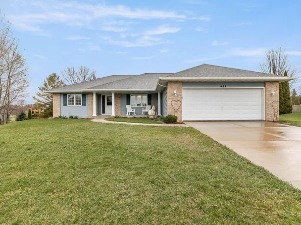 998 River Meadows DRIVE, Sheboygan Falls, WI 53085