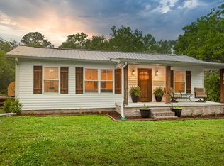 288 Oak Ave, Trenton, GA 30752