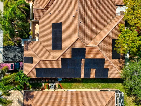 2067 Borealis Way, Weston, FL 33327