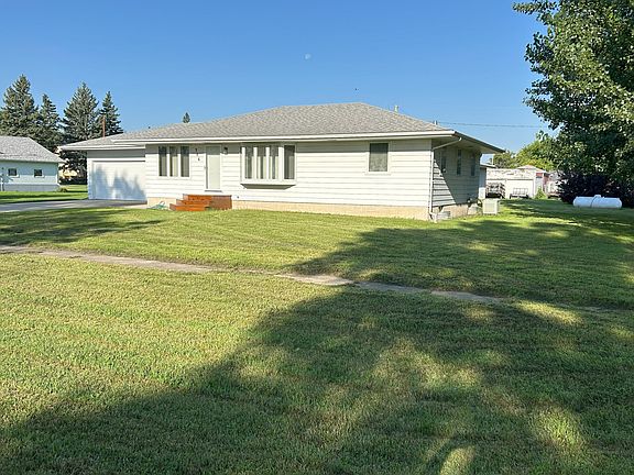 4th image of 306 3rd St