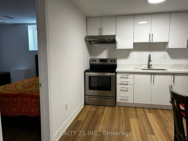 164 Williamson Dr E #BASEMENT — Photo 5