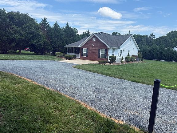 2nd image of 2212 W Unionville Indian Trail Rd #B