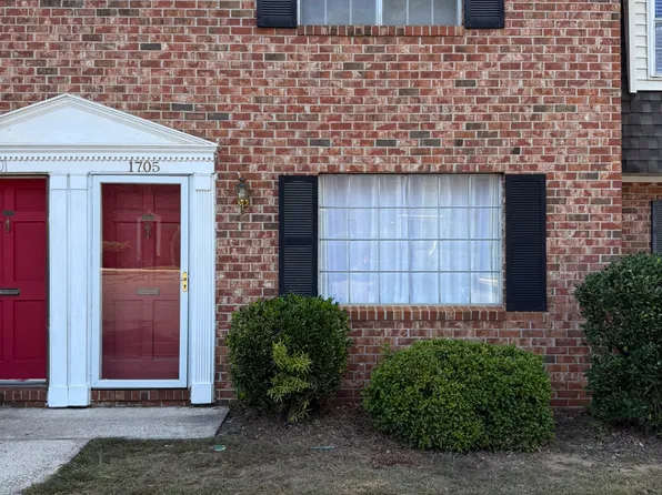 1705 Grays Inn Rd, Columbia, SC 29210