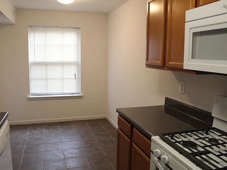 414 Fountain St #21 — Photo 7
